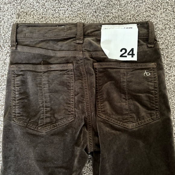 🆕 RAG & BONE 10 Inch Capri in Velvet Olive - Picture 11 of 14